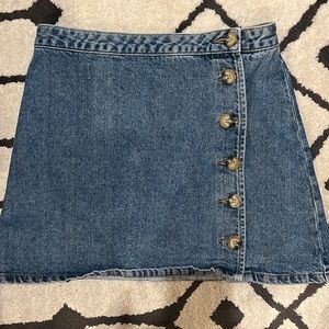 ASOS DESIGN ASYMMETRICAL MINI SKIRT—US SIZE 8